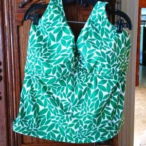 LandsEnd Swimsuit Top 24W GUC